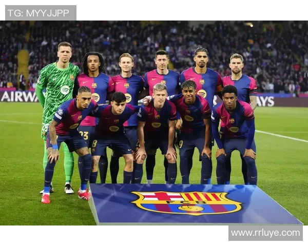 足球右边卫位置历史十大巨星盘点与传奇球员表现分析